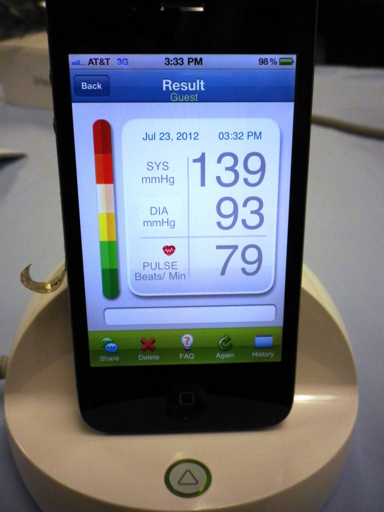 Best Buy: iHealth Blood Pressure Monitor for Apple® iPhone®, iPod® and  iPad® BP3